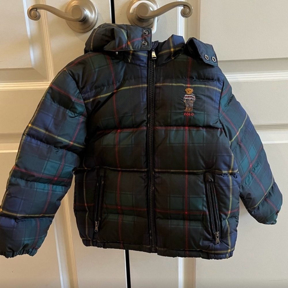 Ralph Lauren polo toddler size 4. Used with love. Looks brand new